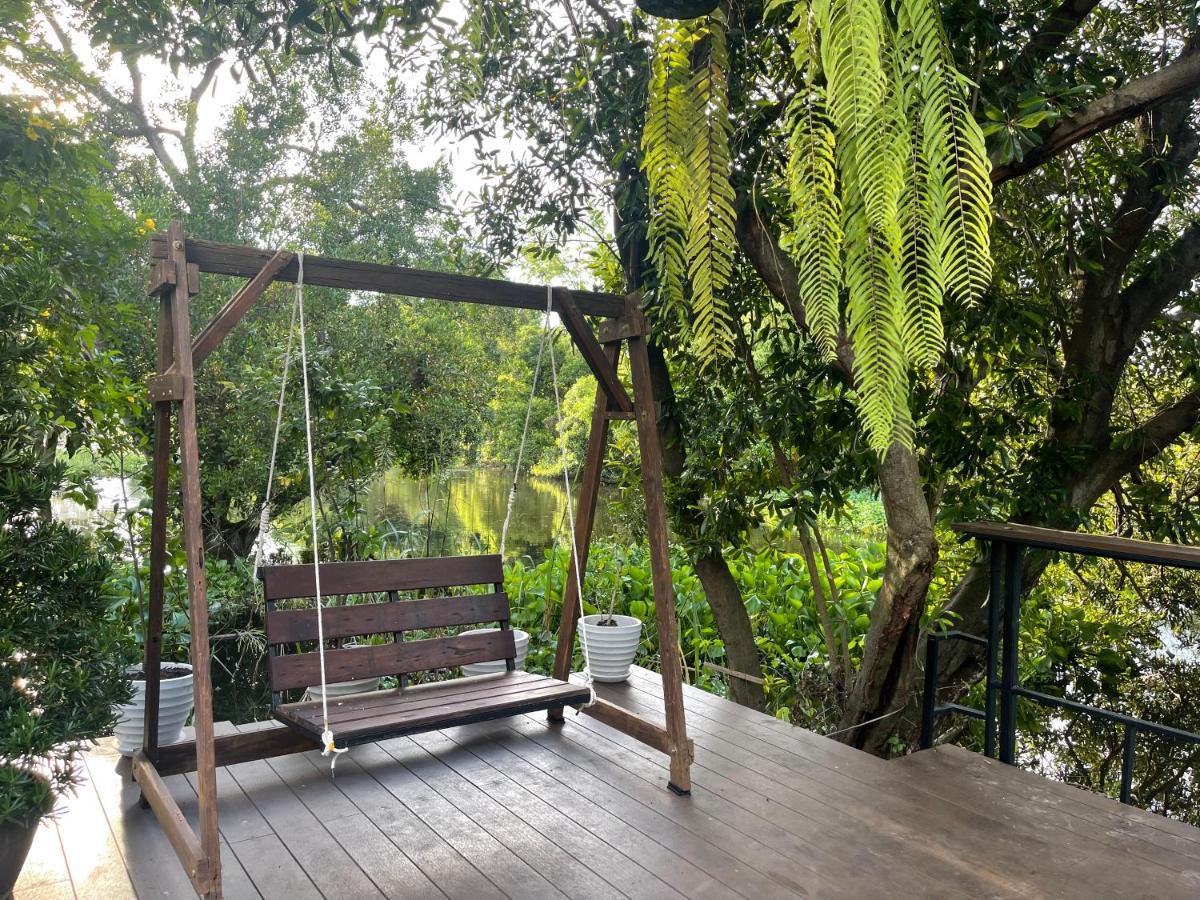 Banmai87 Guest House บ้านไม้87 เกสต์เฮ้าส์ فرا ناخون سي أيوتثايا المظهر الخارجي الصورة