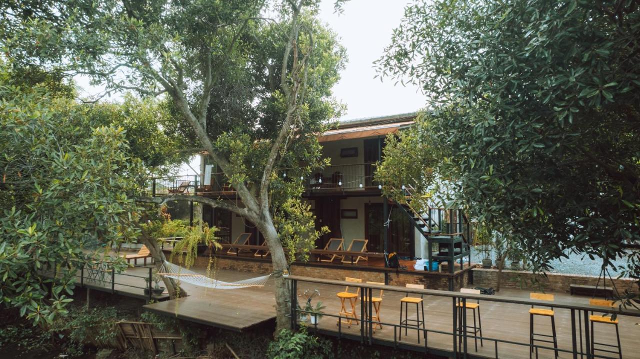 Banmai87 Guest House บ้านไม้87 เกสต์เฮ้าส์ فرا ناخون سي أيوتثايا المظهر الخارجي الصورة