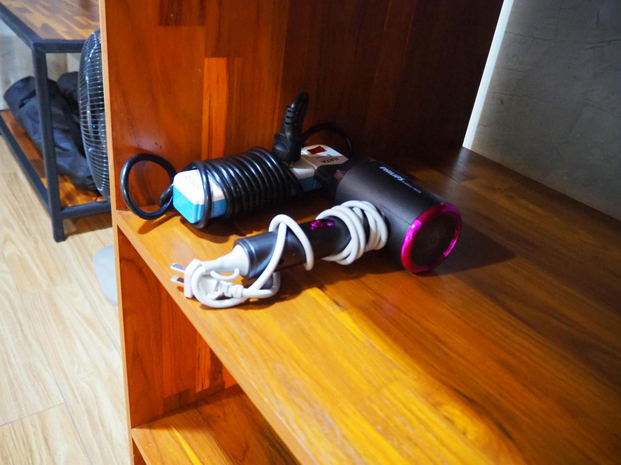 Banmai87 Guest House บ้านไม้87 เกสต์เฮ้าส์ فرا ناخون سي أيوتثايا المظهر الخارجي الصورة